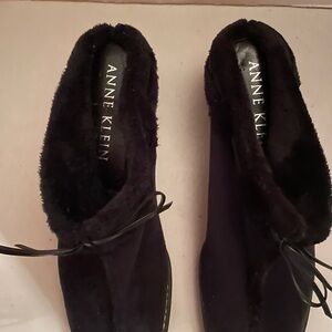 Women’s Black Suede fur lined slide in boots